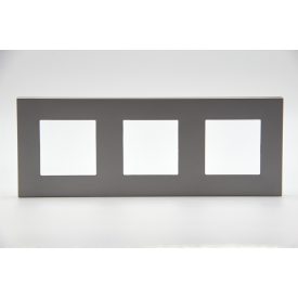 Z-Switch 3-as műanyag keret Szürke