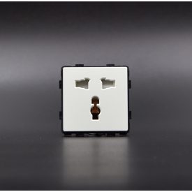 Z-Switch Univerzális dugalj Fehér