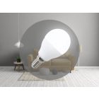 LED izzó 8W - G45 / E14 / SMD / 4000K - ZLS824
